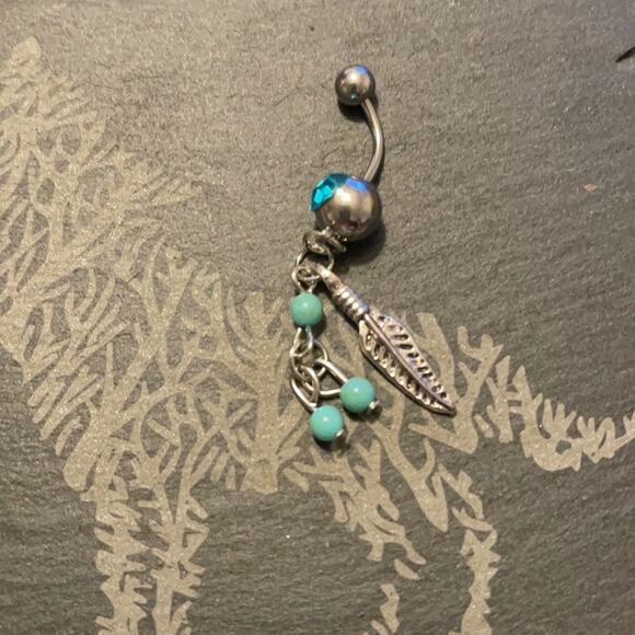Stainless Steel Feather Belly Ring - Picture 3 of 3